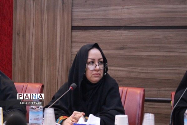 نشست مشترک هیات رئیسه مجلس و مجامع دانش‌آموزی شهرستان‌های استان تهران
