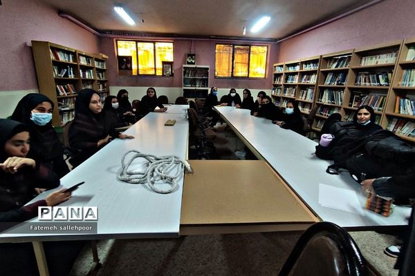 روز ملی آزمایشگاه در شهرستان قرچک