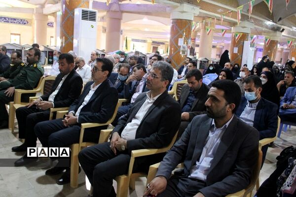 مراسم گرامیداشت دانش‌آموزان شهید جنایت تروریستی حرم مطهر احمد بن موسی شاهچراغ در بوشهر