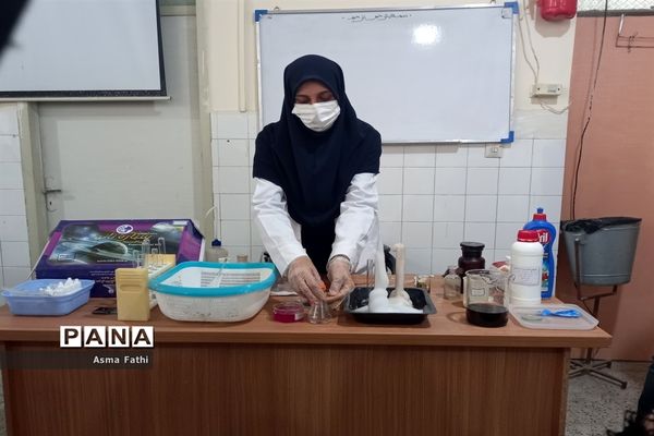 کارگاه حضوری پژوهش‌سرای رازی ناحیه۲ به‌مناسبت روز آزمایشگاه