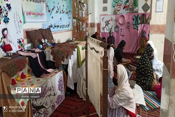 نمایشگاه پدافند غیرعامل در هامون