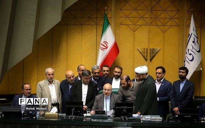 قالیباف: باید بستر لازم برای شنیدن مطالبات مردم و اقدام متناسب با آن را فراهم کنیم