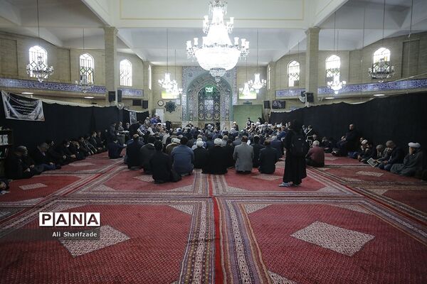 مراسم تشییع پیکر آیت‌ الله اختری