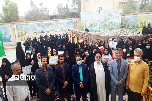 زنگ استکبارستیزی در مدارس ابرکوه