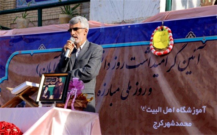 دشمنان به‌دنبال تکرار تاریخ در ایران هستند