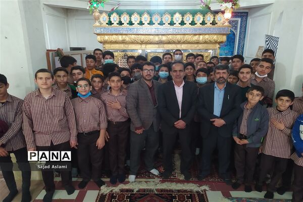 غبارروبی گلزار شهدای شهرستان اقلید