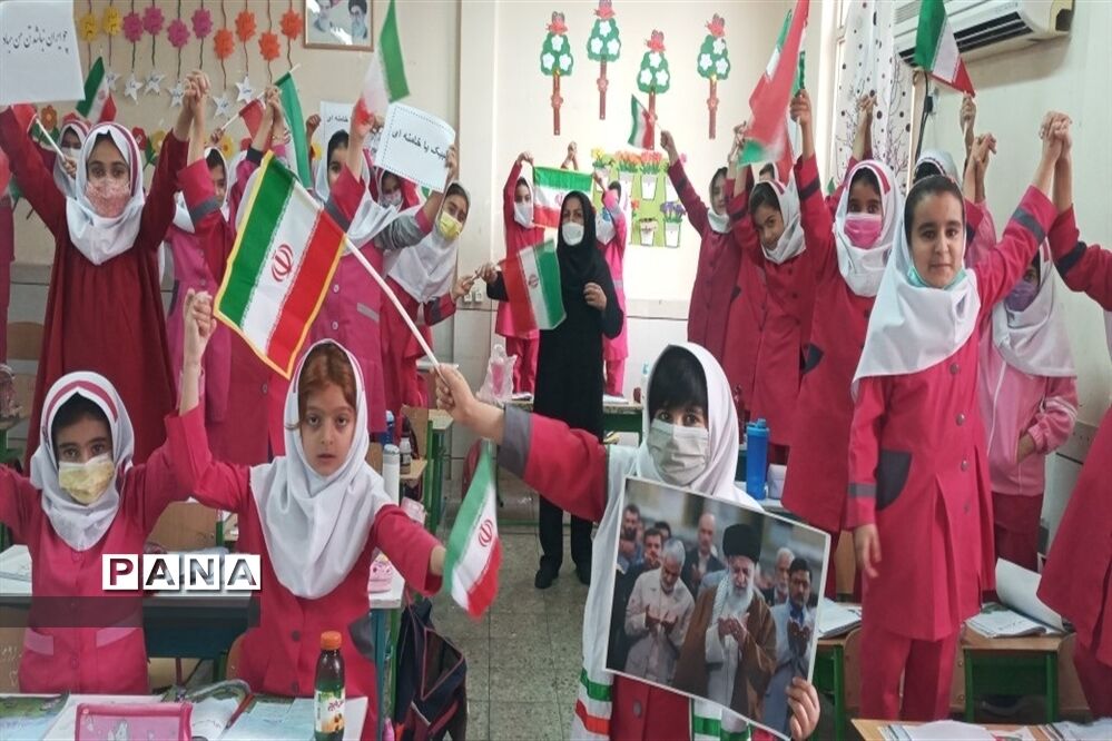 پویش دانش‌آموزی «پرچم نماد وطن» در اندیمشک