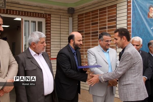 افتتاح آموزشگاه مشارکتی 12 کلاسه شهید رضا نگهبان در بهبهان