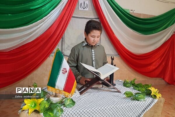 آیین نواختن زنگ استکبار ستیزی در دبیرستان حدیث کسا شهرری
