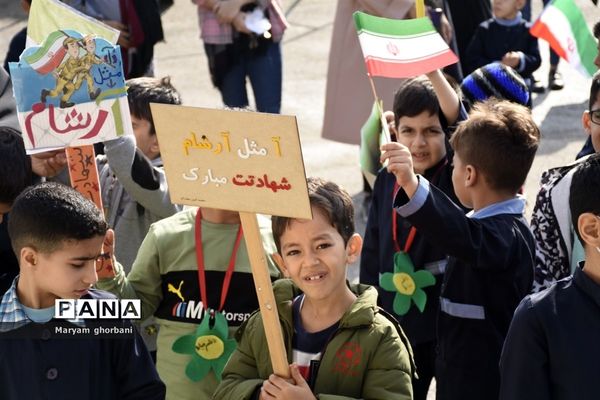 نواختن زنگ استکبار ستیزی در بهنمیر