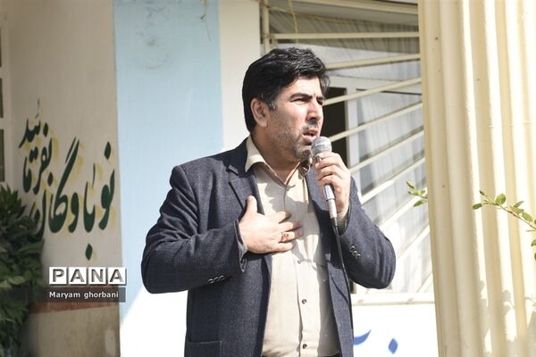 نواختن زنگ استکبار ستیزی در بهنمیر