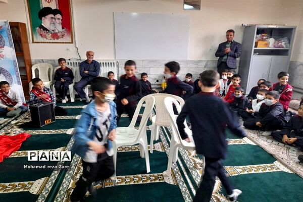 جشن میلاد امام حسن عسکری«علیه السلام» در دبستان آزادگان، کاشمر