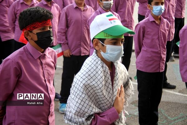 نواخته شدن زنگ استکبار ستیزی در مدارس شهرستان بهبهان
