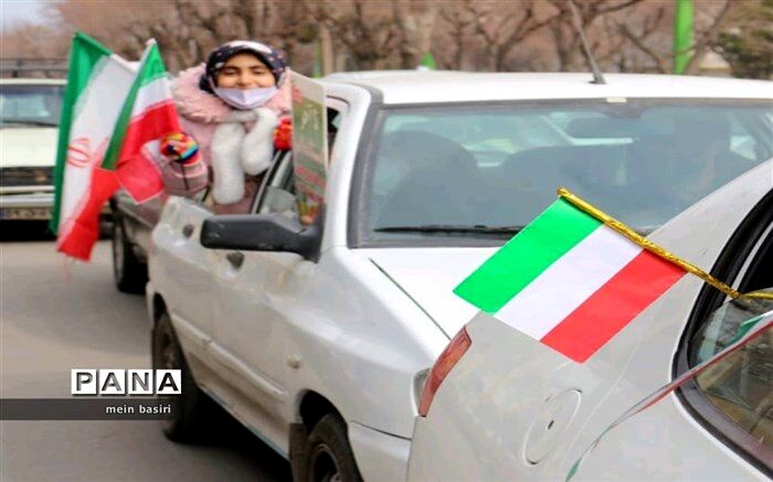 من در راهپیمایی روز 13 آبان شرکت میکنم زیرا.../فیلم 89