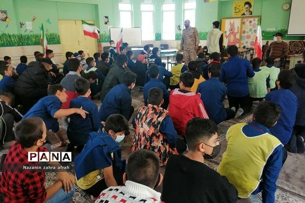 برگزاری نشست بصیرتی جهاد تبیین در رودهن