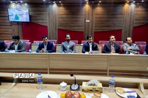نشست هم‌اندیشی شورای تحول آموزش و پرورش شهرستان‌های استان تهران