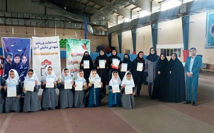 هدف از برگزاری مسابقات ورزشی در هفته بسیج، نمایش ارزش‌ سلامتی و معنویات در یک قاب است