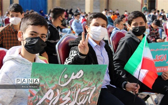 دانش‌آموزان می‌توانند با تلاش خود، سهم مؤثری در محافظت از کشور داشته باشند