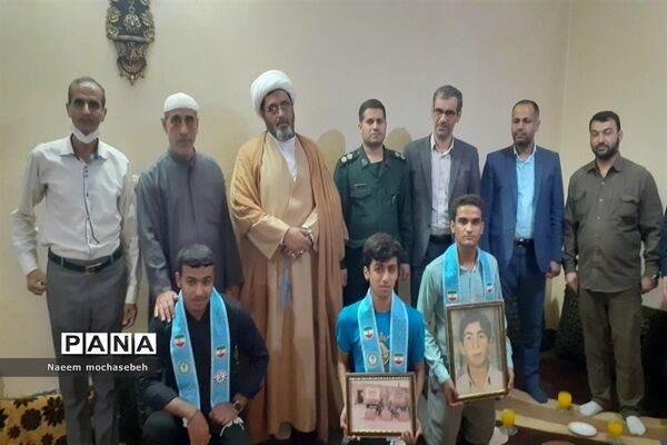 دیدار با خانواده شهدا در شادگان به مناسبت روز ۱۳ آبان