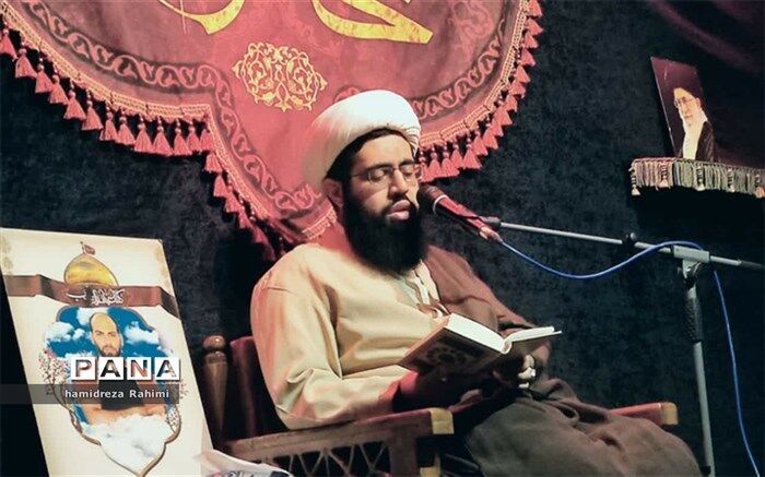 طرح 313 سازمان دانش‌آموزی‌ روحیه الگو‌گزینی و پیروی از قهرمانان وطنی را تقویت می‌کند