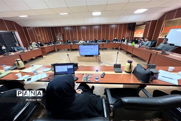 دومین جلسه دوره  جامع تربیت درمانگر راه حل محور