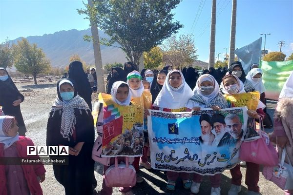 حضور پرشور مردم شهرستان بن در راهپیمایی 13آبان
