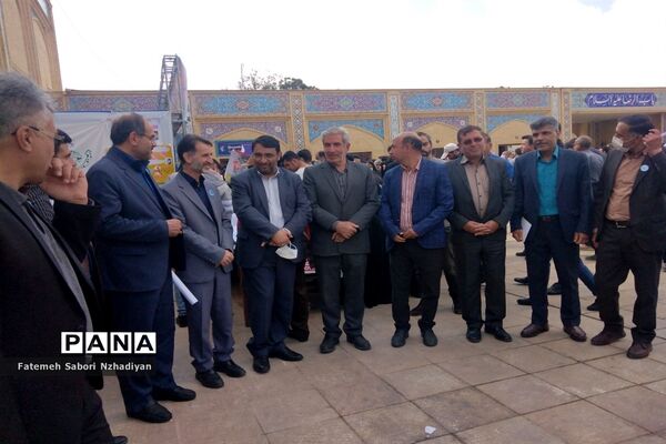 برپایی موکب سازمان دانش‌آموزی ناحیه ۳ در حرم مطهر شاهچراغ (ع)