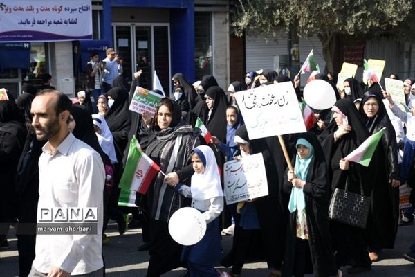 راهپیمایی روز دانش‌آموز در بهنمیر