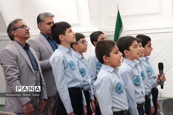 حضور با شکوه مردم آباده در راهپیمایی 13 آبان