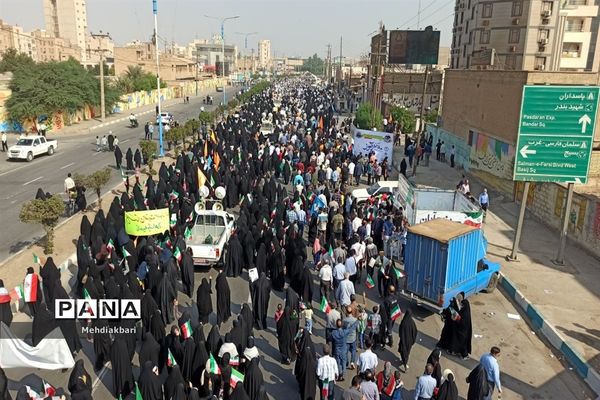 اهوازی‌ها در راهپیمایی ۱۳ آبان حماسه آفریدند