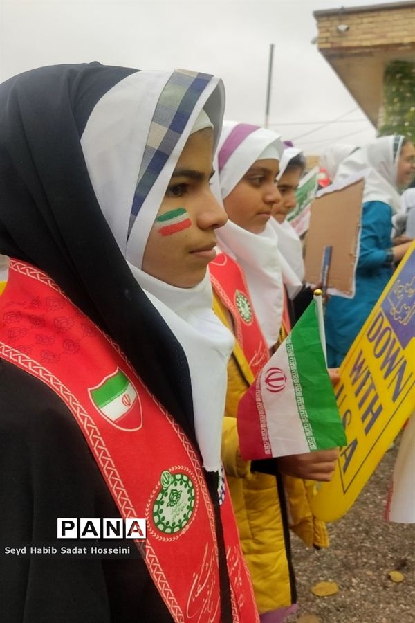 راهپیمایی 13 آبان در شهرستان خرم بید استان فارس