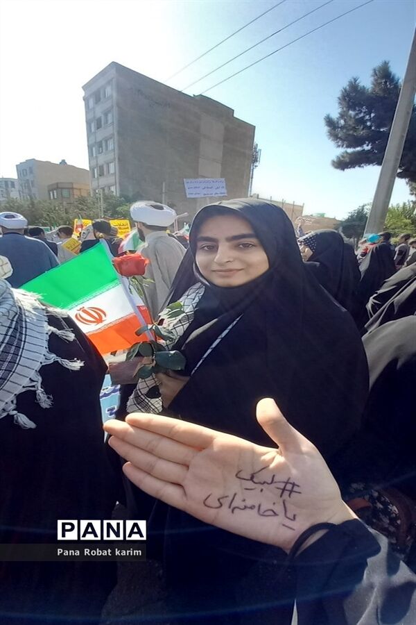 یوم الله 13آبان  در  شهرستان رباط کریم