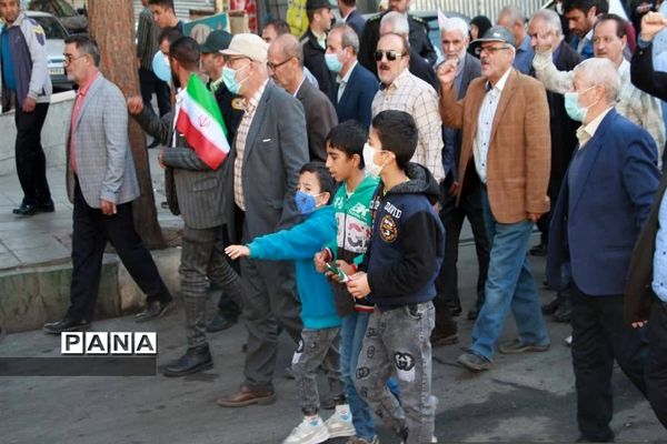 برگزاری راهپیمایی یوم الله ۱۳ آبان در شهرستان ساوجبلاغ