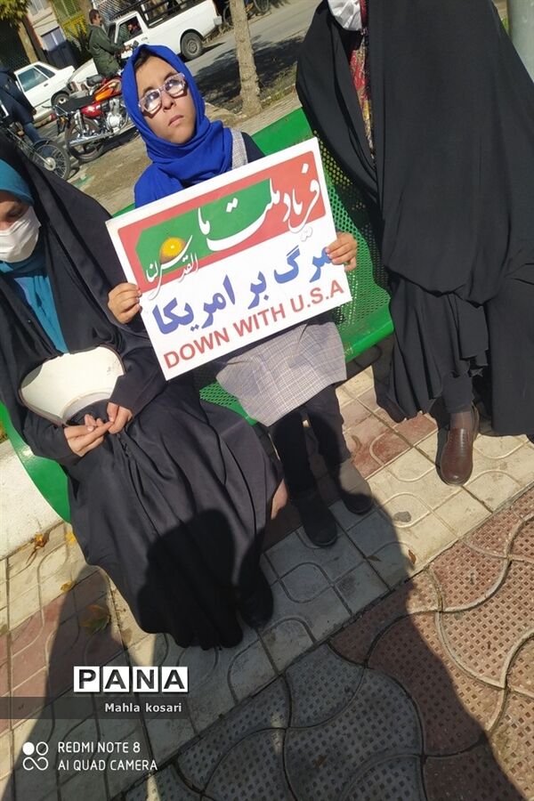 حضور پرشور دانش‌آموزان شهرستان اقلید در راهپیمایی روز عزت آفرینی