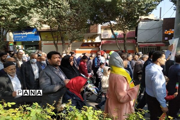 راهپیمایی 13 آبان در شاهین شهر