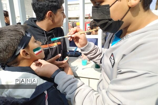 راهپیمایی 13 آبان در شاهین شهر