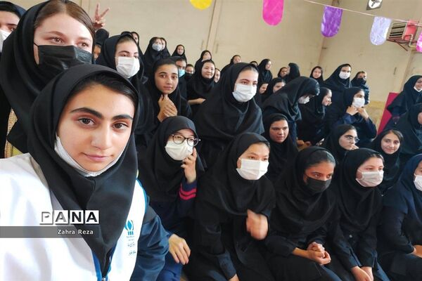 افتتاحیه المپیاد ورزشی درون مدرسه‌ای در دبیرستان طریقت جوادآباد