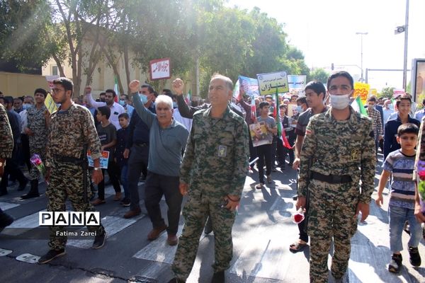 راهپیمایی یوم الله 13 آبان در بوشهر