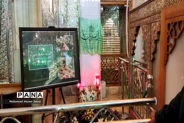 برپایی موکب‌ شهدای دانش‌آموز در حاشیه راهپیمایی یوم الله ۱۳ آبان در شیراز
