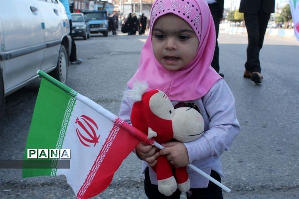 راهپیمایی 13 آبان در محمود آباد