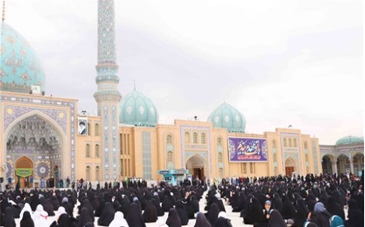 مراسم بزرگداشت شهدای حرم شاهچراغ در مسجد جمکران