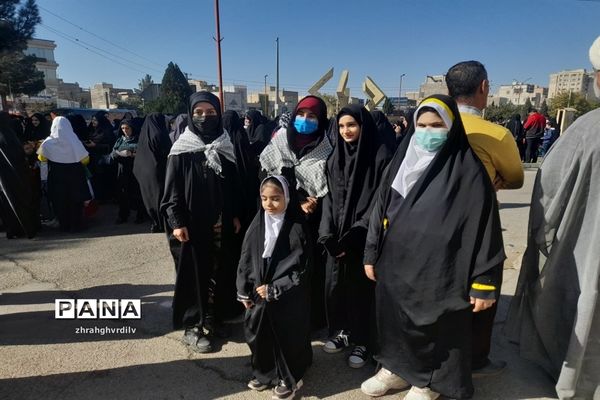 راهپیمایی 13 آبان در قزوین-1