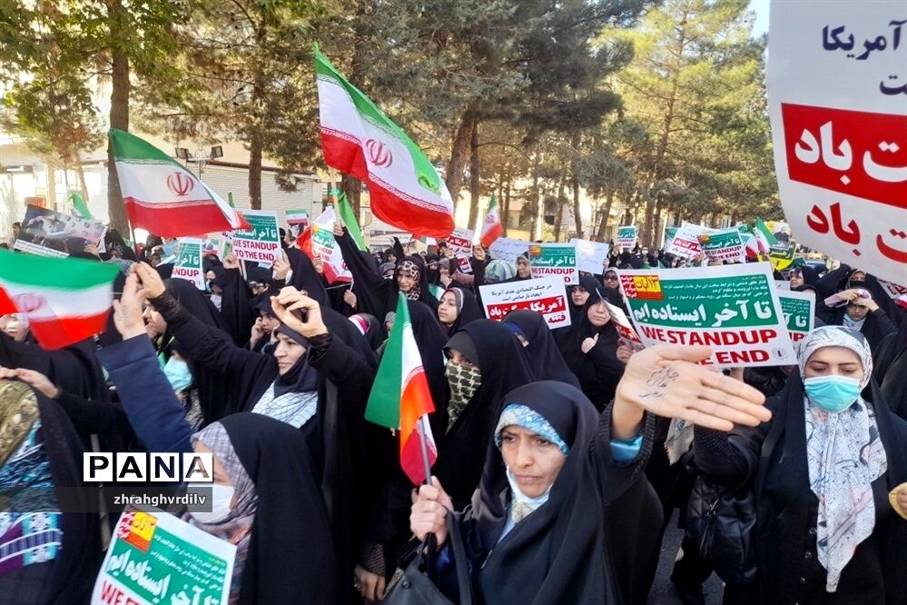 راهپیمایی 13 آبان در قزوین-1