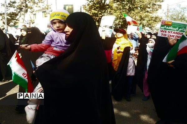 راهپیمایی ۱۳ آبان در قائمشهر