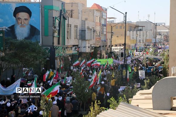 مراسم راهپیمایی 13 آبان در قم -2