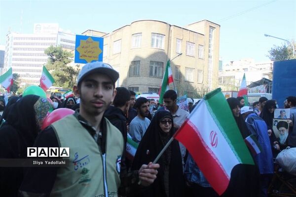 اجتماع بزرگ و سراسری ۱۳ آبان در خیابان طالقانی