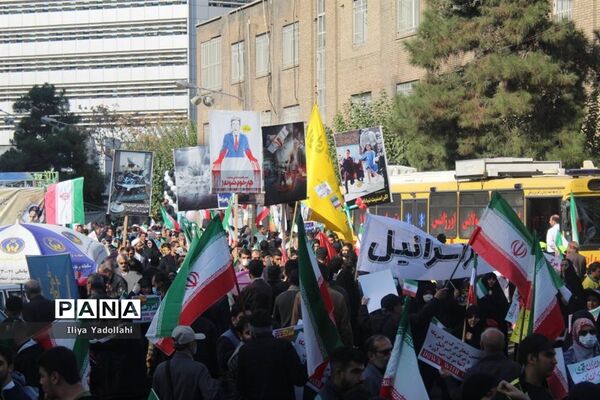 اجتماع بزرگ و سراسری ۱۳ آبان در خیابان طالقانی