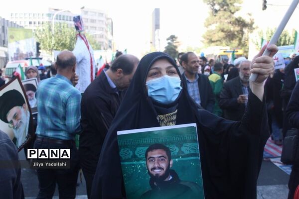 اجتماع بزرگ و سراسری ۱۳ آبان در خیابان طالقانی