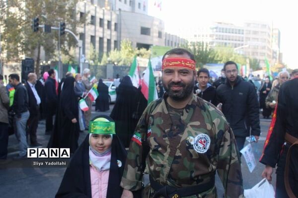 اجتماع بزرگ و سراسری ۱۳ آبان در خیابان طالقانی