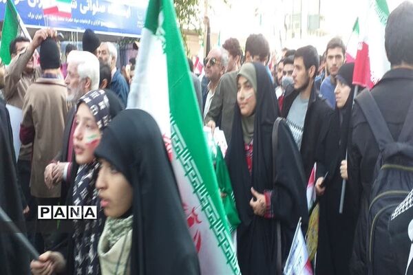 راهپیمایی یوم الله ۱۳ آبان در تهران